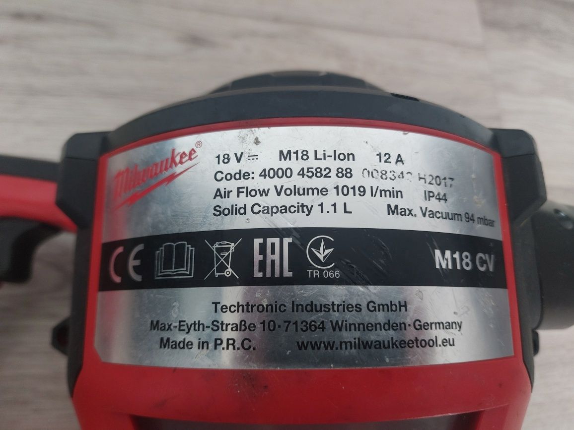 Aspirator de mana milwaukee m18 CV, stare perfectă Cluj-Napoca • OLX.ro