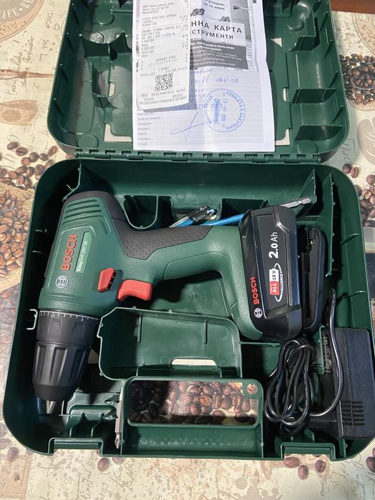 Продавам винтоверт bosch