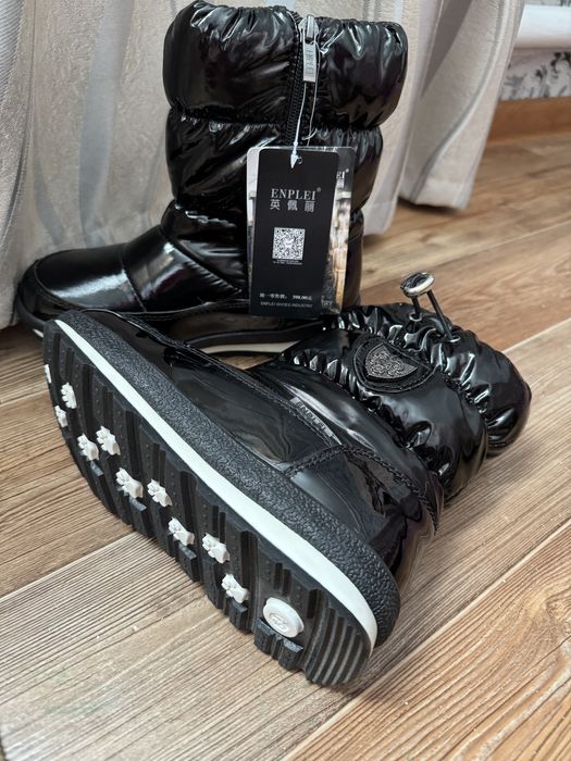 Зимние сапоги для девочки