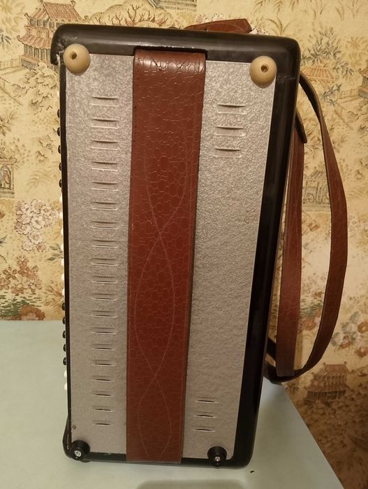 Продам Баян Беларусь