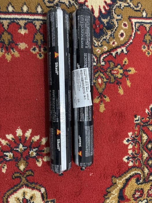 Продам клей Sika sg20