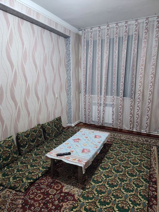 Kunlik ijaraga uy Yunusobod Sampi balnitsa Hayat klinika yonida