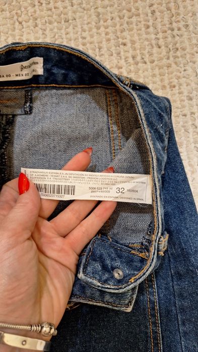 Дънкова пола Stradivarius- 20лв.