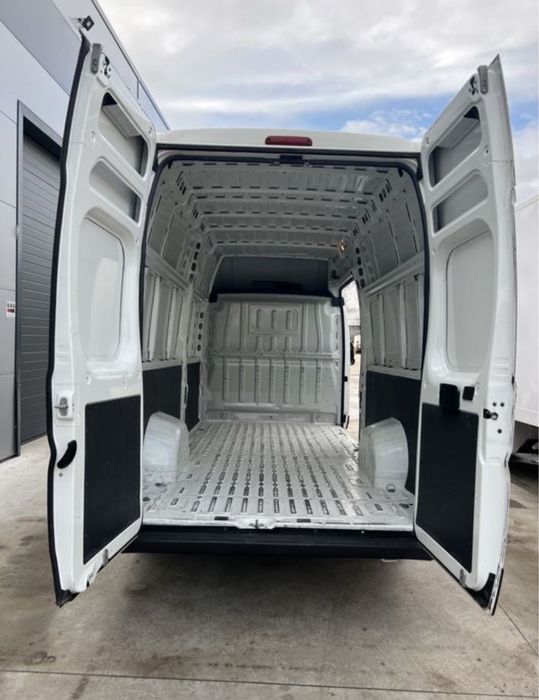 Dube de inchiriat minim 3 zile