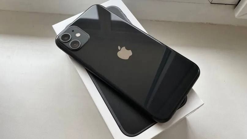 11 Apple Iphone С коробкой 128гб