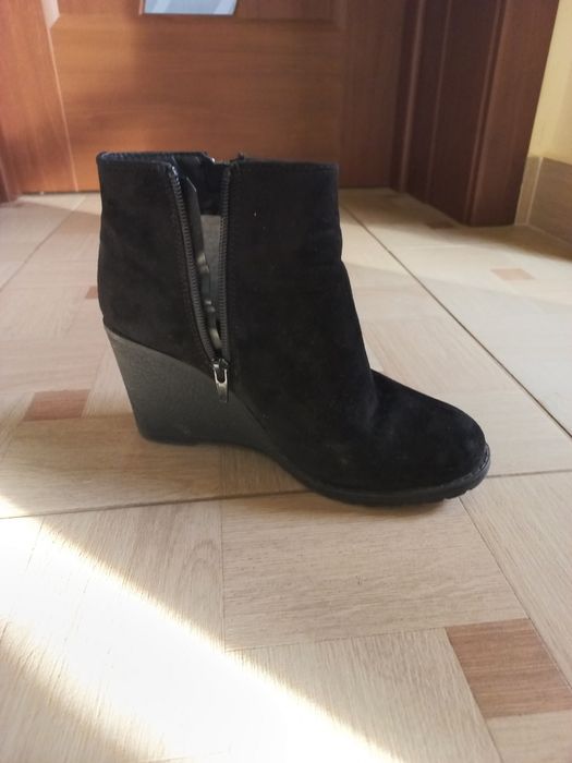 Botine cu toc, de iarna