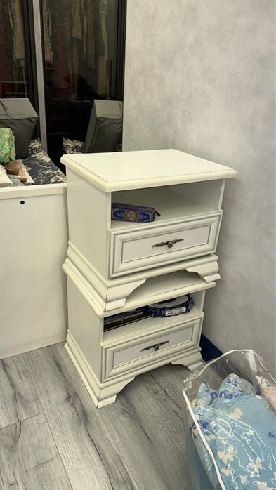 төсек және тумбо сатылады