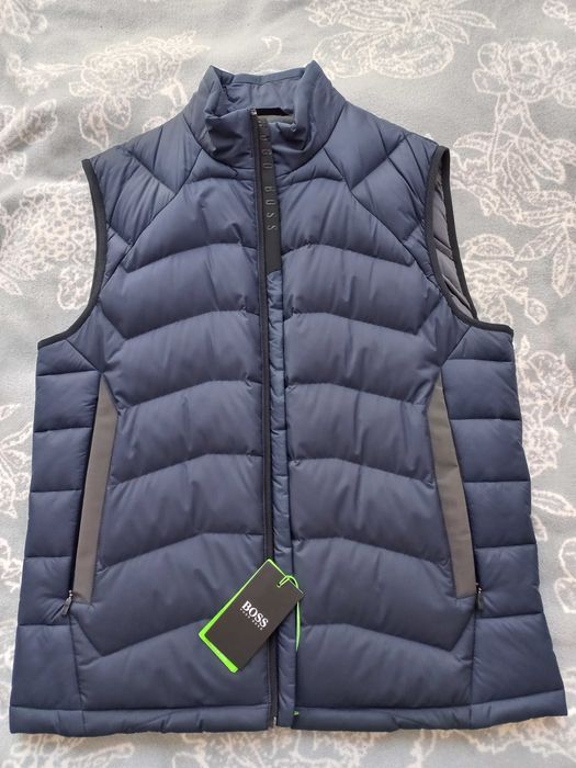 Vesta HUGO BOSS marime xl