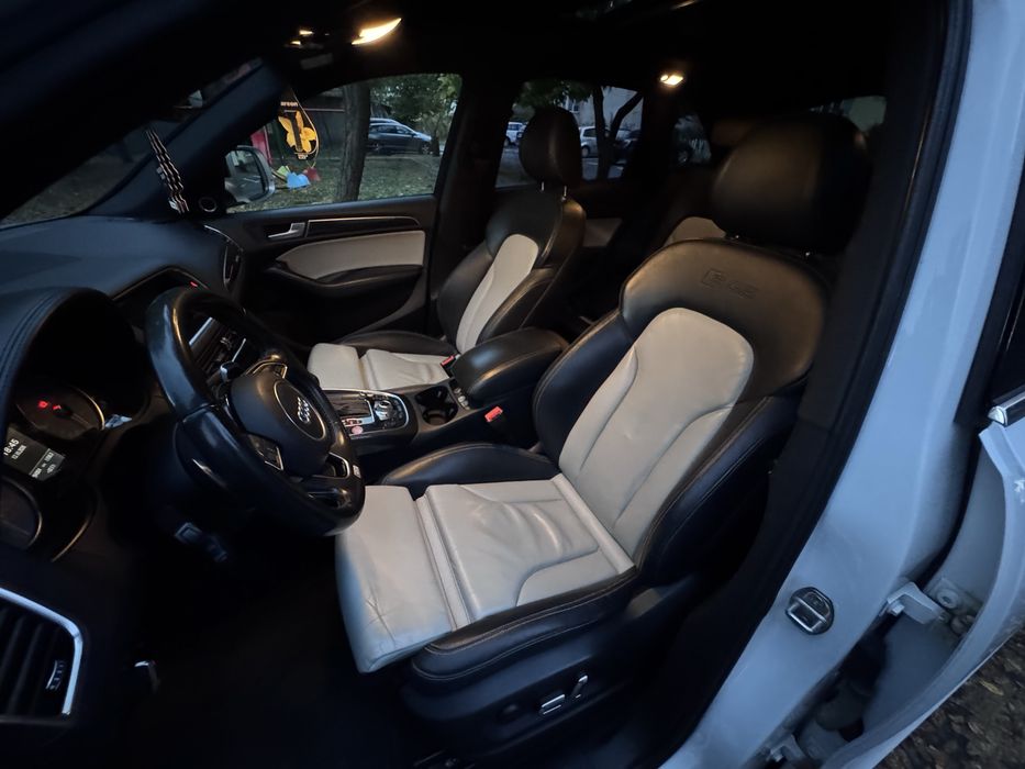 Vand Audi SQ5 Bitdi