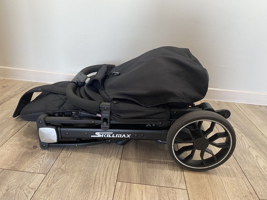 Прогулочная коляска Skillmax  — Отличное состояние