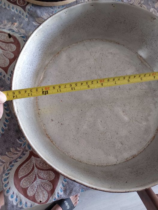 Продавам много стара бакърена тава