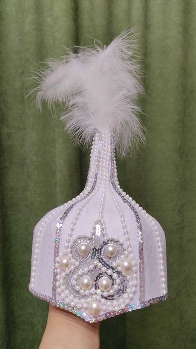 Саукеле ручной работы