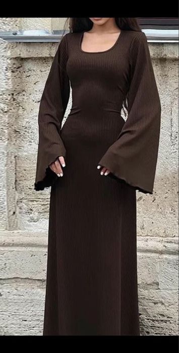 Платье длинное ,на завязках