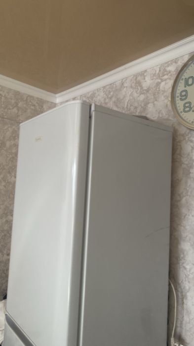 Продается холодильник Бирюса