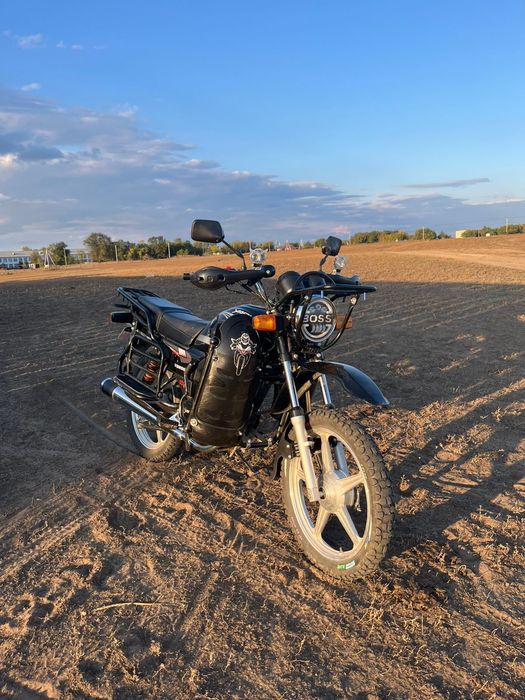 Продам срочно мотоцикл YAQI 200куб