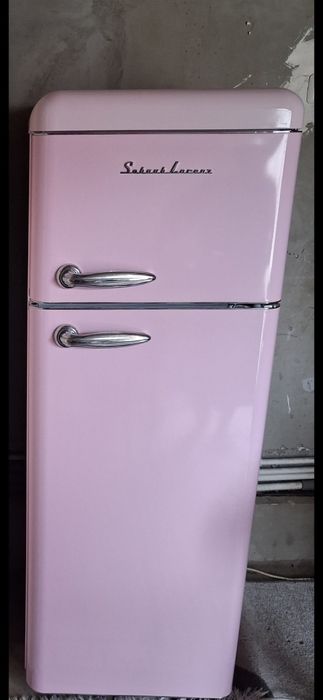 Vând mini   frigider