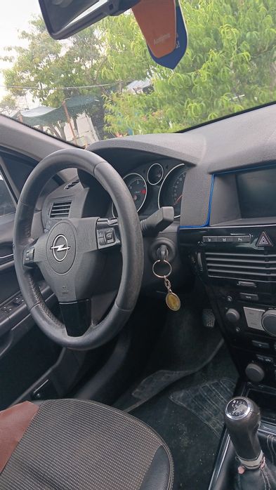 OPEL Astra 2009 — imagine 3