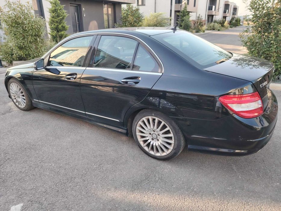 MERCEDES-BENZ C-Class 2011 — imagine 4