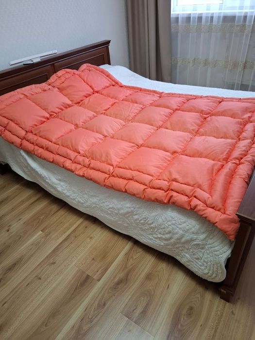 Продам пуховое одеяло