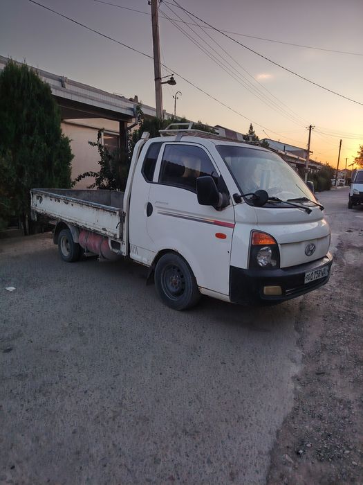 Hunday porter 2009 prabeg 400000