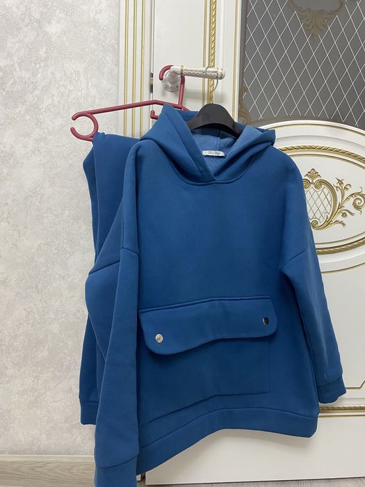 Женская одежда/разгрузка гардероба