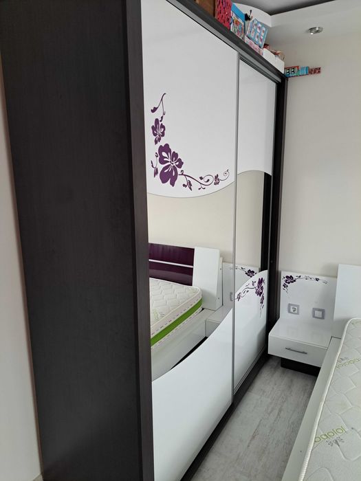 Комплект обзавеждане за спалня