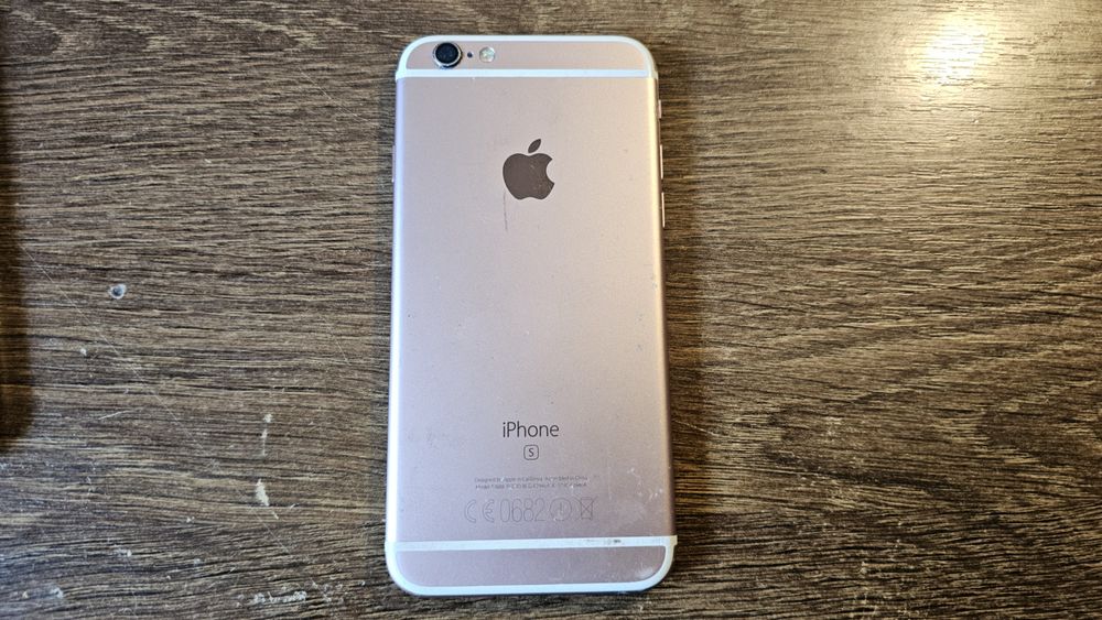 iPhone 6s de piese