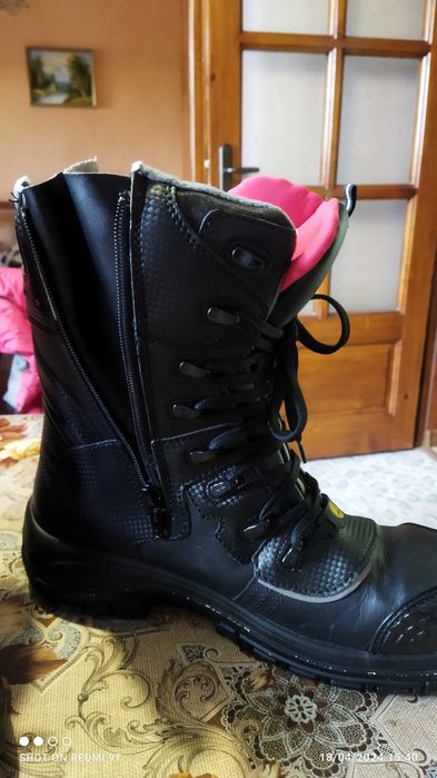 Нови,зимни сейфти обувки,номер 45
