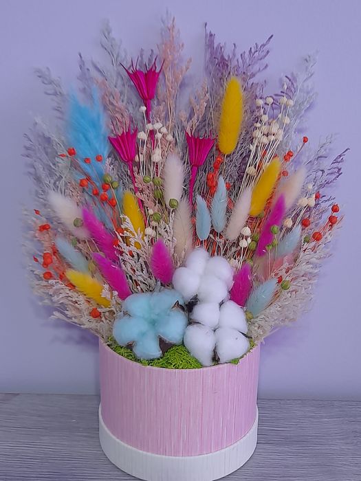 Aranjamente florale 70 - 80 ron