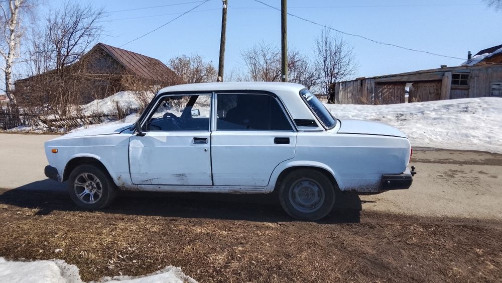 Продам ваз 2107 на ходу