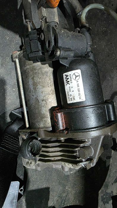 compresor airmatic perne de aer Mercedes A1663200204 ML W166 ML350 GLE
