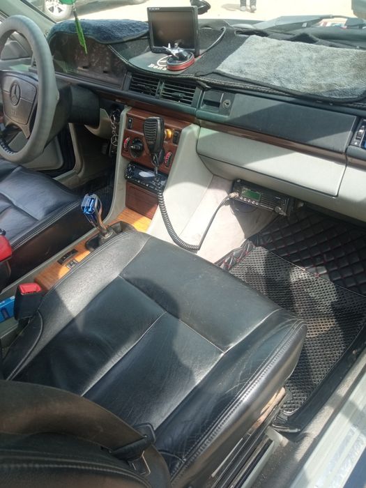 Продам Мерседес 124