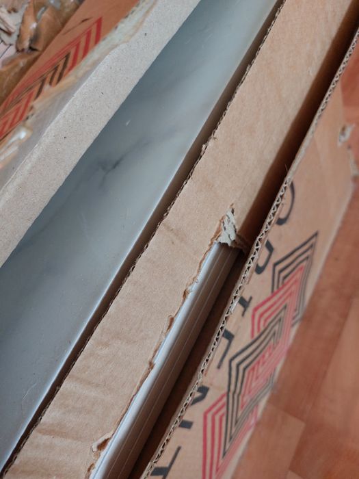 Продам плитку кафельную