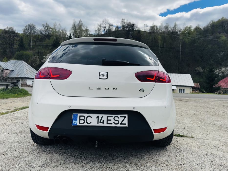SEAT Leon 2011 — imagine 5