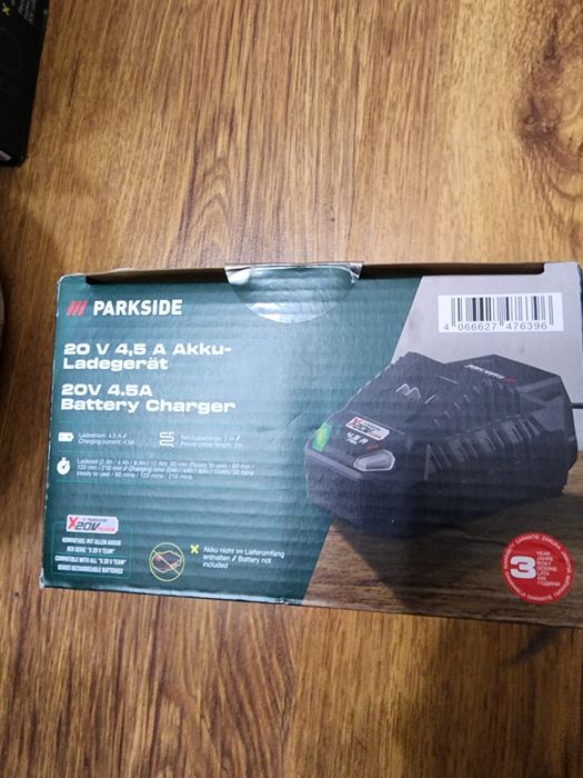 Incarcator acumulatori parkside 20v/4,5a