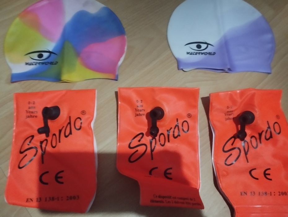 Perne noi înot și cască nouă pt păr ,2 buc 50 lei