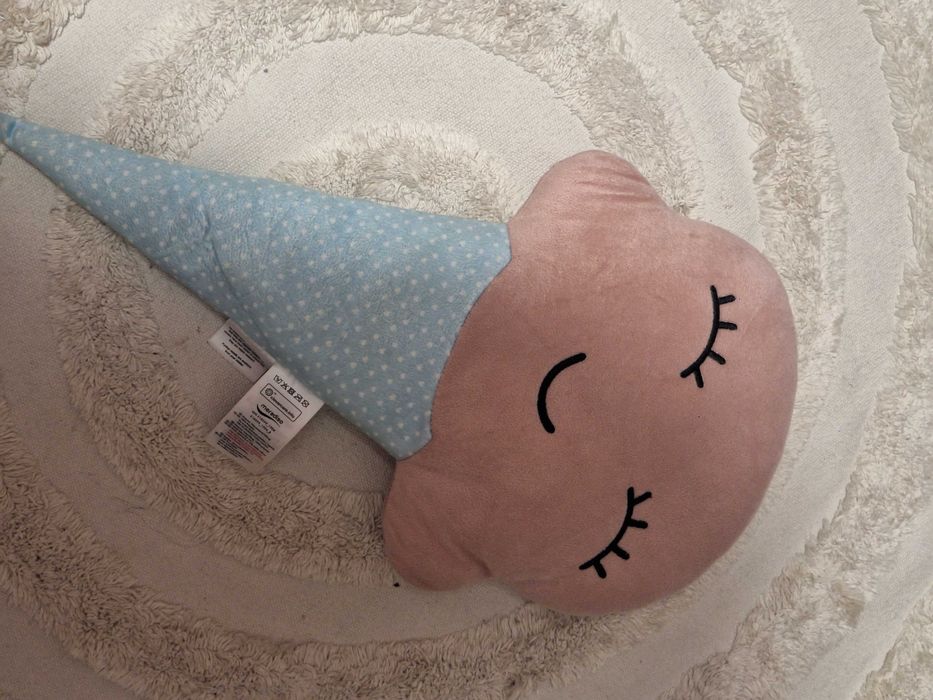 Плюшена играчка, тип възглавничка