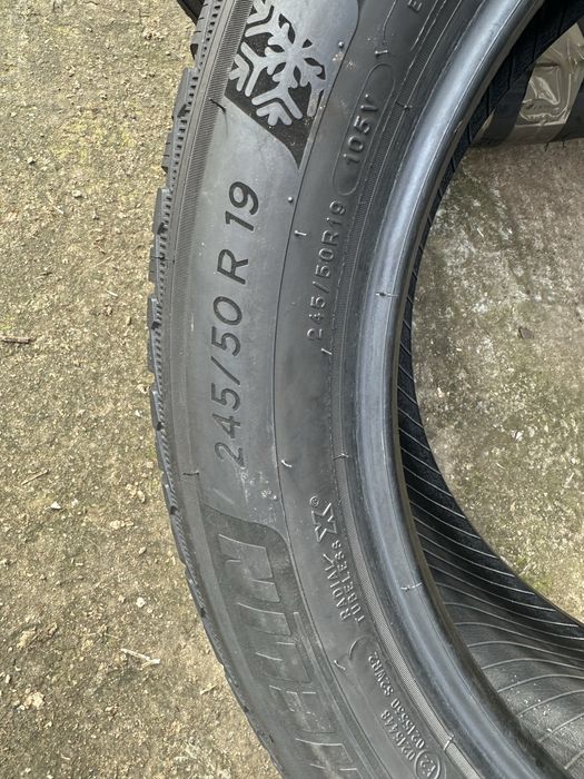 Michelin Pilot Alpin 5 zp 245 50 r19