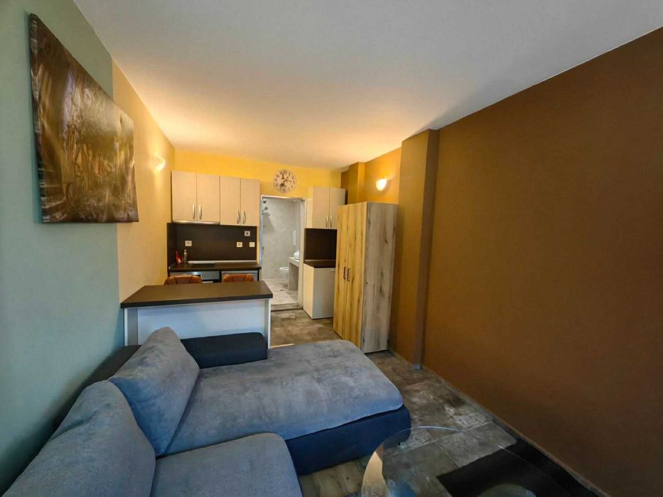 Дава се под наем Едностаен апартамент в София, Витоша - 30 кв.м за 368.73 € - Снимка #3