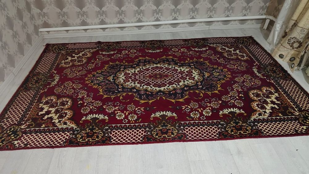 Продам паласы в хорошем состоянии б.у