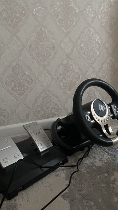 Игровой руль, SVEN GC-W700