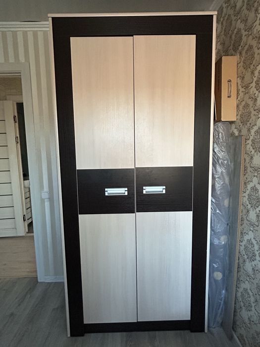 Шкаф в комплекте с кроватью