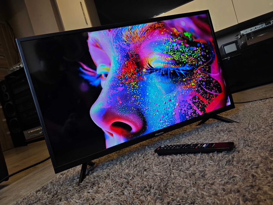 Televizor Hisense 82cm HD