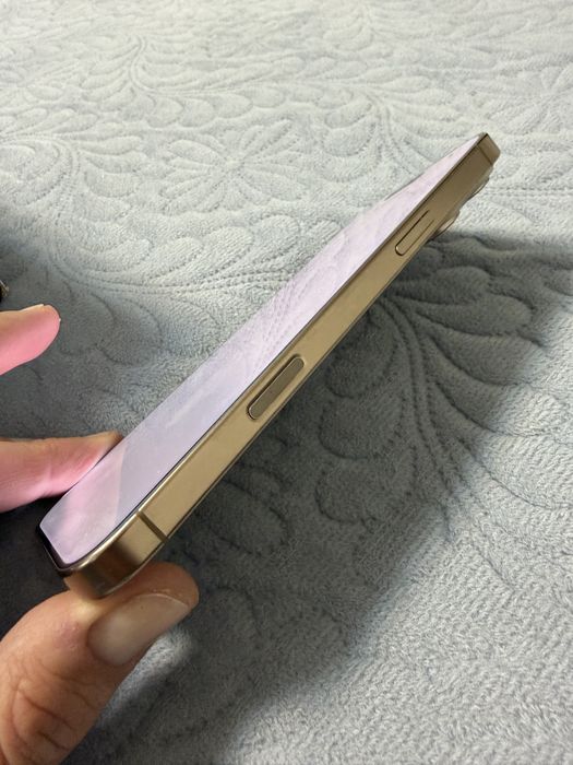 Iphone 16 Pro Max 256 gb Gold