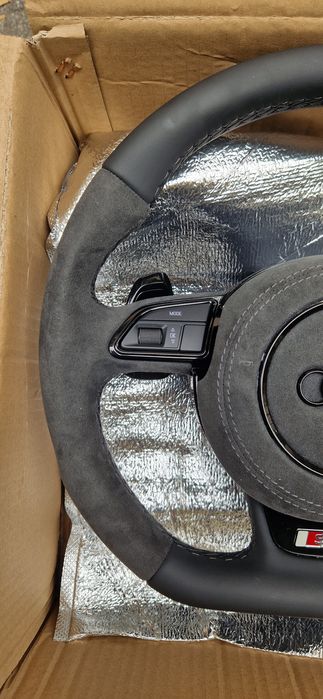 Спортен волан алкантара Audi S line А3, А4, А5, А6, А7, Q5, Q7, ТТ