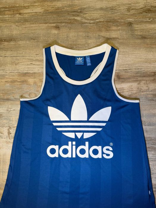 Adidas - ориг мъжки потник. L
