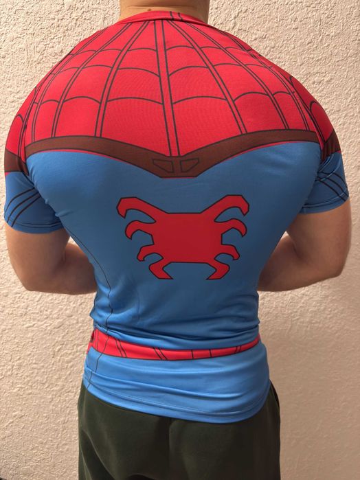 Тениски на супергерои