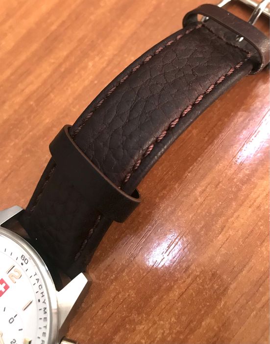 Срочно Часы Swiss Military