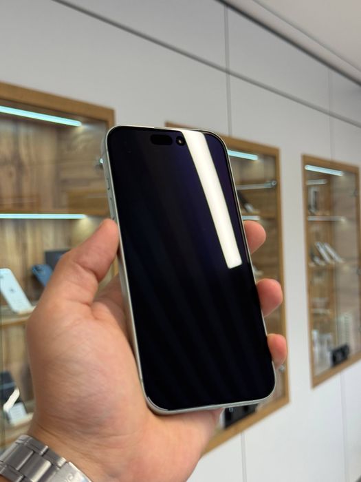 iPhone 15 | 256 gb