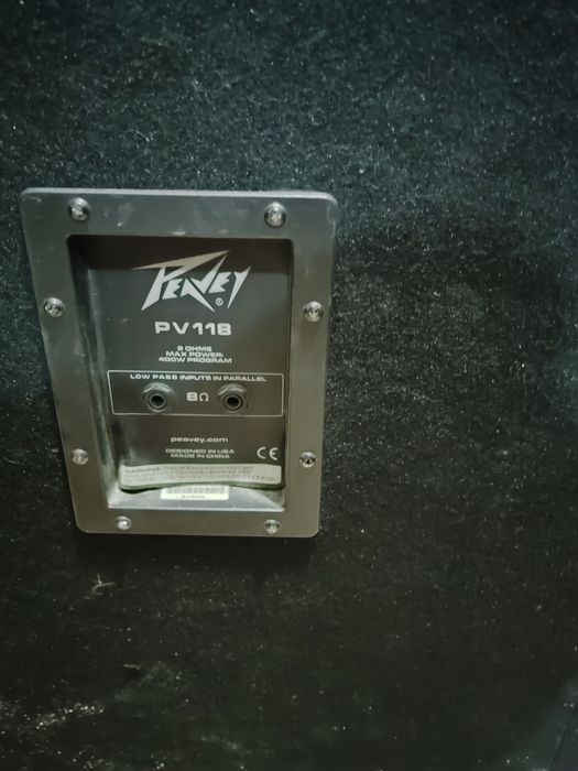 Пассивный сабвуфер Peavey на 600Вт